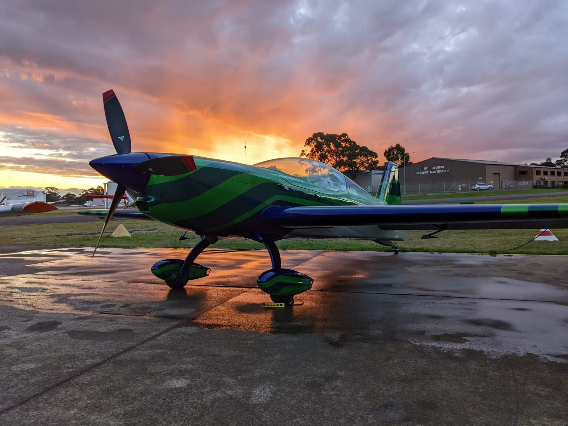 XTREME AEROBATICS | EXTRA NG | $799 - Image 4